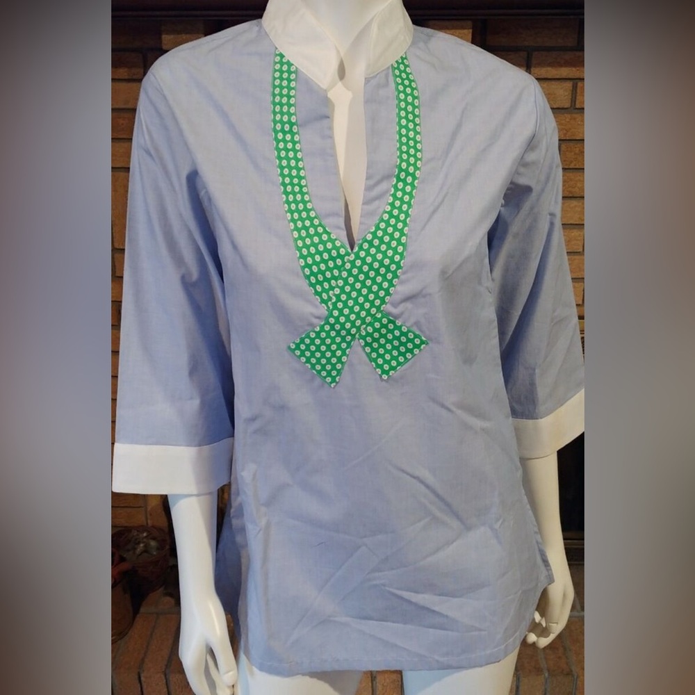 Crab and Cleek Tunic NWOT Size: Large